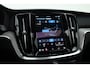 Volvo V60 2.0 T6 Plug-in hybrid AWD Ultra Dark | Pano-dak | Head-up | 360 camera | Leer | Stoel + stuurverw. | Gelamineerd glas |