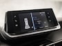 Peugeot 2008 1.2 PureTech Allure Sport 131Pk Automaat (APPLE CARPLAY, GROOT NAVI, LED KOPLAMPEN, LANE ASSIST, SPORTSTOELEN, PARKEERSENSOREN, CRUISE, NIEUWE APK, NIEUWSTAAT)