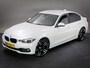 BMW 3-Serie 318i High Executive Sportline (STOELVERWARMING, HEAD-UP DISPLAY, SPORTSTOELEN LEER, CLIMATE CONTROL, NAVIGATIESYSTEEM)