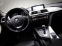 BMW 3-Serie 318i High Executive Sportline (STOELVERWARMING, HEAD-UP DISPLAY, SPORTSTOELEN LEER, CLIMATE CONTROL, NAVIGATIESYSTEEM)