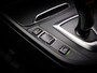 BMW 3-Serie 318i High Executive Sportline (STOELVERWARMING, HEAD-UP DISPLAY, SPORTSTOELEN LEER, CLIMATE CONTROL, NAVIGATIESYSTEEM)