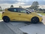 Renault Clio 1.6 Turbo 220PK R.S. Trophy / 2e Eigenaar / Akrapovic / Jaune Sirius / Bose / Leder / Stoelverw. / NAP /