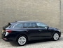 Skoda Octavia Combi 1.0 e-TSI 110pk Business Edition Plus | Leder | Panoramadak | Trekhaak | Virtual cockpit | Adaptieve cruise | Lane assist | Navigatie | Matrix LED | DAB | Apple CarPlay | Dodehoekdetectie | Camera | Dealeronderhouden