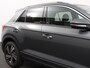 Volkswagen T-Roc 1.5 TSI 150pk DSG R-Line | Navigatie | Apple Carplay/Android Auto | Parkeersensoren | Camera | Adaptive Cruise Control | Elektrische achterklep | Stoel- en stuurverwarming | Climate Control | Ledverlichting | Virtual Cockpit