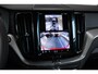 Volvo XC60 T6 Plug-in hybrid AWD Ultra Dark | Panoramadak | Semi Electrische Wegklapbar Trekhaak | 360° Parkeercamera | Stoelverwarming | Lederen Bekleding | Google Infotainment | Parkeersensoren voor + achter | Adaptive Cruise Control