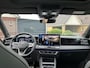 Volkswagen Tiguan DSG 1.5 e R-Line BUSINESS, BLACK STYLE ,PANO, 20 INCH , TREKHAAK , HUD , STUUR + STOEL VERWARMING , HARMAN KORDON , 15 INCH DISPLY , MASSAGE STOEL LINKS + RECHTS , ACC , DYNAMIC ASSIST , SUBWOOFER , VOL