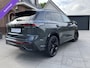 Volkswagen Tiguan DSG 1.5 e R-Line BUSINESS, BLACK STYLE ,PANO, 20 INCH , TREKHAAK , HUD , STUUR + STOEL VERWARMING , HARMAN KORDON , 15 INCH DISPLY , MASSAGE STOEL LINKS + RECHTS , ACC , DYNAMIC ASSIST , SUBWOOFER , VOL