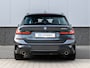 BMW 3-Serie Touring 330e M-sport | Pano | Carplay | Trekhaak | Hifi | Navi | LED | Stoelverwarming / stuurverwarming |
