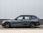 BMW 3-Serie Touring 330e M-sport | Pano | Carplay | Trekhaak | Hifi | Navi | LED | Stoelverwarming / stuurverwarming |