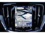 Volvo V60 T6 Plug-in hybrid AWD Plus Dark Panoramadak | Verwarmbare Voorstoelen en Stuurwiel | Semi-Elektrische Trekhaak | Verwarmbare Voorruit | Premium Audio by Harman Kardon | Adaptieve Cruise Control | Park Assist