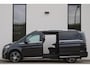 Mercedes-Benz V-klasse 250d / DC / AMG / Panorama / bj 2025 / 2x Elec Schuifd / 360 Camera / Vol Opties / NIEUWSTAAT