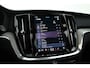 Volvo V60 2.0 T6 Plug-in hybrid AWD Plus Dark | Pano-dak | Head-up | H&K audio | 360 camera | MJ25 |