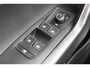 Volkswagen Polo 2.0 TSI GTI Panoramadak/Navigatie/Virtual cockpit/Adaptive cruise control/Climat control/Stoelverwarming/Apple carplay/Parkeersensoren rondom/Draadloze telefoonlader/18'' Lichtmetalen velgen.