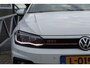 Volkswagen Polo 2.0 TSI GTI Panoramadak/Navigatie/Virtual cockpit/Adaptive cruise control/Climat control/Stoelverwarming/Apple carplay/Parkeersensoren rondom/Draadloze telefoonlader/18'' Lichtmetalen velgen.
