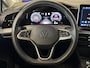 Volkswagen Golf 1.5 TSI Life | 17"LM-Velgen| LED Verlichting | Stuur/Stoelverwarming | Apple Carplay/Android Auto | Climate Control | Digitaal Dashboard | Keyless Entry/Start/ Parkeer Sensoren ( Vestiging - Vianen Tel:0347-371248 )