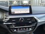 BMW 5-Serie Touring 530D LCI M-Pakket CARPLAY|TREKHAAK|CAMERA|LED KOPLAMPEN|M SPORT INTERIEUR|SFEERVERLICHTING|STOELVERWARMING
