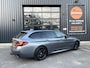 BMW 5-Serie Touring 530D LCI M-Pakket CARPLAY|TREKHAAK|CAMERA|LED KOPLAMPEN|M SPORT INTERIEUR|SFEERVERLICHTING|STOELVERWARMING