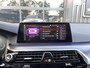 BMW 5-Serie Touring 530d M-Pakket CARPLAY|TREKHAAK|CAMERA|LED KOPLAMPEN|M SPORT INTERIEUR|SFEERVERLICHTING|STOELVERWARMING