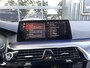 BMW 5-Serie Touring 530d M-Pakket CARPLAY|TREKHAAK|CAMERA|LED KOPLAMPEN|M SPORT INTERIEUR|SFEERVERLICHTING|STOELVERWARMING