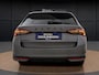 Skoda Octavia Combi 1.5 TSI 150 PK DSG Sportline Business | Head-Up Display | Matrix LED | Stoelverwarming | Sportstoelen | Camera |