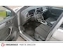 Volkswagen T-Roc 1.5 TSI Life Business
