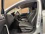 Volkswagen Polo 1.0 TSI R-Line * Automaat / 1e Eig / Carplay / Trekhaak / Navigatie / NL auto *
