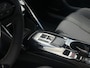 Peugeot 208 Hybrid 136 e-DCS6 GT | Parkeercamera/-sensoren (voor/achter) | Keyless Entry/Start | Dodehoek | Sfeerverlichting | Climate Control | Draadloze telefoonlader | Apple Carplay/Android Auto | Adaptive Cruise Control |