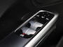 Mercedes-Benz C-klasse Estate 300 e AMG Line | Panoramadak | Stoelverwarming | Electrische Stoelen| Navigatie | Lederbekleding | Sfeer verlichting  |