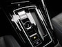 Volkswagen Golf 1.5 eHybrid GTE 272 PK | Plug-In | Trekhaak | LED Matrix Koplampen | Digital Cockpit Pro | Keyless Access | Stoelverwarming | 18 Inch Velgen | Head-Up display | Sport Pakket (DCC) |