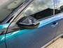 Peugeot 2008 1.2 Hybrid 145 GT € 5500,- DEMO VOORDEEL !| Automaat | Navigatie | 360 Graden Camera | 18 Inch Evissa | Keyless Entry | Full LED Verlichting | Zwart Dak | Dode Hoek Detectie | Cruise Control Adaptief | Climate Control | Hoge Zitpositie.