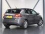 Peugeot 308 130PK Premium | AppleCarPlay/AndroidAuto | Glazendak | Navigatie | Cruise Control | Armsteun | Climate Control | Camera | Privacy Glass | Isofix |