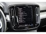 Volvo XC40 2.0 B4 Plus Dark | Adapt Cruise | BLIS | Stoel+Stuurverwarm | Keyless | Elektr. Stoelen | Memory | Trekhaak | Camera | Harman/Kardon