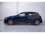 Mercedes-Benz A-klasse 180 d Business Solution AMG Camera Led koplampen Apple Carplay Rijklaar