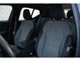 Volvo XC40 T2 Automaat Business Pro | Trekhaak | Dealeronderhouden | Panoramadak | Stoelverwarming | BLIS | Parkeercamera | Parkeersensoren voor + achter | 19" Lichtmetalen velgen | Adaptive cruise control | Navigatie