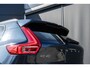 Volvo XC40 T2 Automaat Business Pro | Trekhaak | Dealeronderhouden | Panoramadak | Stoelverwarming | BLIS | Parkeercamera | Parkeersensoren voor + achter | 19" Lichtmetalen velgen | Adaptive cruise control | Navigatie