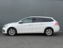 Peugeot 308 SW BWJ 2018 1.5 BlueHDi 131 PK Blue Lease Executive TREKHAAK | STOELVERW. | PANORAMDAK | LEDER | APPLE CARPLAY | ANDROID AUTO | NAVI | CLIMA | CRUISE | LMV | PDC