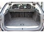BMW 3-Serie Touring 330e xDrive | Pano | Trekhaak | Camera