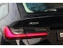 BMW 3-Serie Touring 330e xDrive | Pano | Trekhaak | Camera