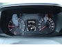 Renault Master T35 2.3 dCi 150 BAKWAGEN Advance | Nw Model | RED Ed. | Laadklep | Airco | Cruise | Navi by App | Spoiler