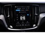Volvo V60 2.0 T6 Plug-in hybrid AWD Plus Dark 360 Camera | Getint Glas | Glazen Schuifdak | Harman/Kardon Audio | Sportstoelen met Geheugen |