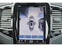 Volvo XC90 T8 Recharge AWD Ultimate Dark - Panorama/schuifdak - IntelliSafe Assist & Surround - 360º Camera - Bowers & Wilkins audio - Adaptieve LED koplampen - Verwarmde voorstoelen, stuur & achterbank - Parkeersensoren voor & achter - Elektr. bedienb. voorstoelen met geheugen - Head up display - Draadloze tel. lader - Extra getint glas - 22' LMV