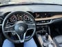 Alfa Romeo Stelvio 2.0 T AWD First Edition Pano | Leder | Camera | Memory | Stoelverw. | Cruise  08-2017 123.697 KM