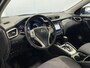 Nissan Qashqai 1.2 N-Connecta | Navigatie | LM Velgen 18" | Cruise Control | Rondomzicht Camera + PDC Voor en Achtert | Automatische Airco |