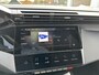 Peugeot 308 SW 1.2 Hybrid 145 PK Automaat Allure hybride Automaat | Navigatie | Climate Control | Adaptieve Cruise Control | Camera | Parkeersensoren | LED Verlichting | 17 Inch Lichtmetalen Velgen | Apple Carplay & Android Auto Draadloos | Zeer Ruime Stationwagen |