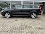 Volvo XC70 2.0 D4 FWD Nordic+ 50% deal 7.475,- ACTIE Schuif-kantel dak / Leder / Stoel verwarming / Trekhaak / PDC