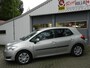 Toyota Auris 1.6-16V 5DeursSol Climate contr CV afst Metalloic lak Trekhaak