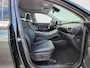 Hyundai Santa Fe 1.6 T-GDI PHEV Premium Sky Automaat / Dealer onderhouden / Afn. trekhaak 1.350 kg / Panoramadak / Navigatie / Lederen bekleding / Stuur-, voor- en achterstoelen verwarmd / 19" / Premium Audio / Apple Carplay / Android Auto