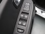 Renault Clio Estate 90pk TCe Limited Airco | Cruise | Carplay | Navi | Parkeersens. achter