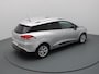 Renault Clio Estate 90pk TCe Limited Airco | Cruise | Carplay | Navi | Parkeersens. achter