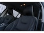 Volvo V60 2.0 T3 Momentum | Stoelverwarming | Cruise Control | Parkeer Assist | DAB | Navigatie |